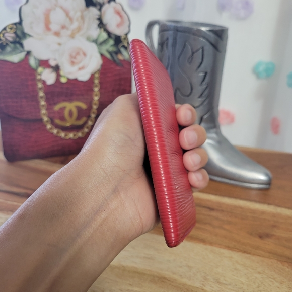 Authentic LV Ref Epi Card Holder CA0965 - Picture 4 of 11